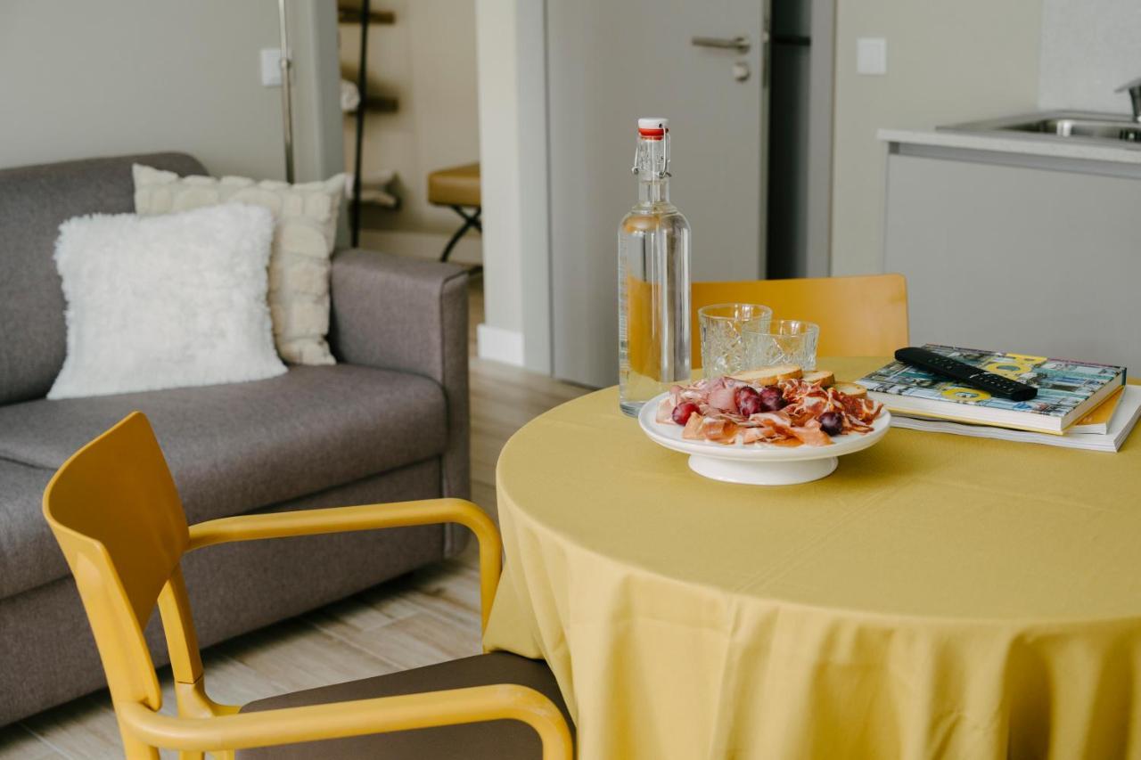 Casa Dos Limos - Apartments Фож-ду-Арелю Екстериор снимка